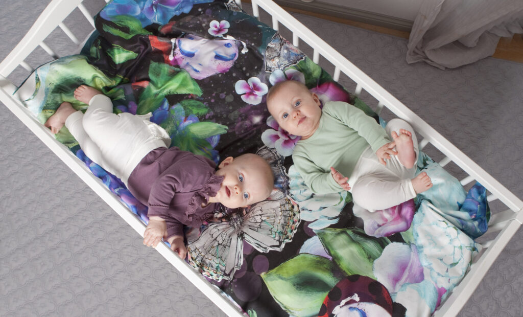 Väikelaste voodipesukomplekt Võluaed