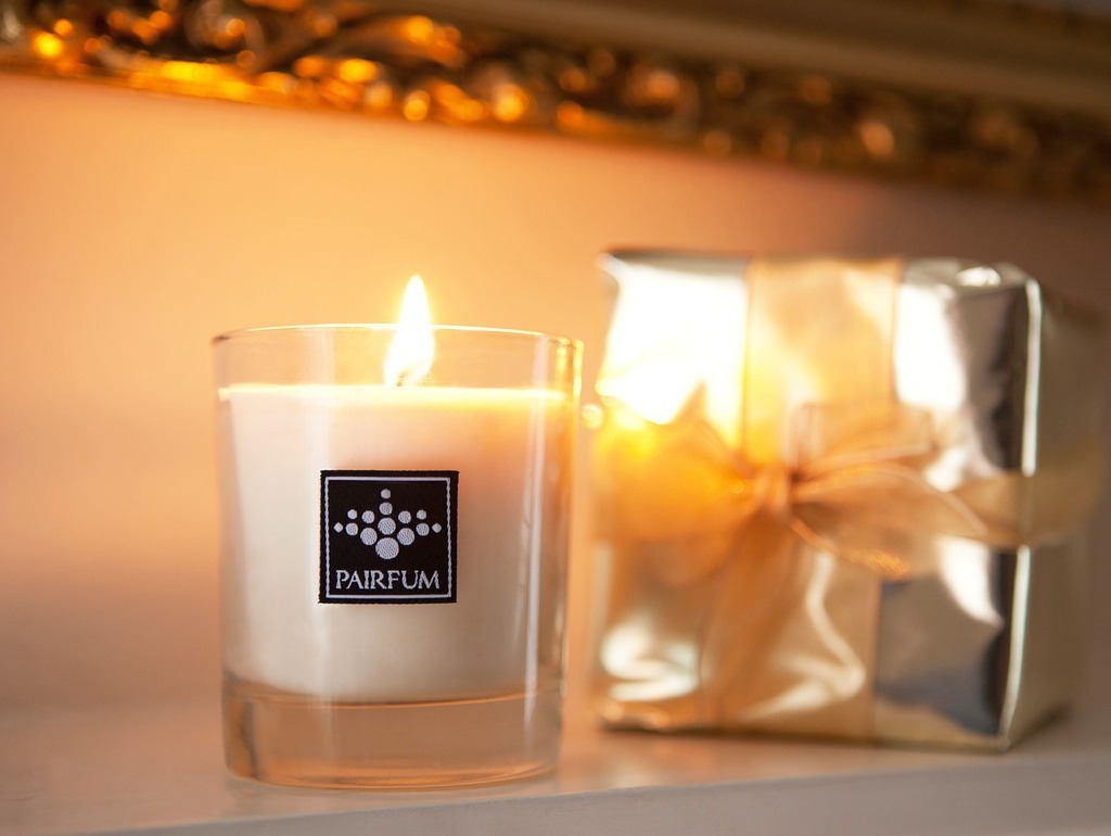 Home fragrancies and candles