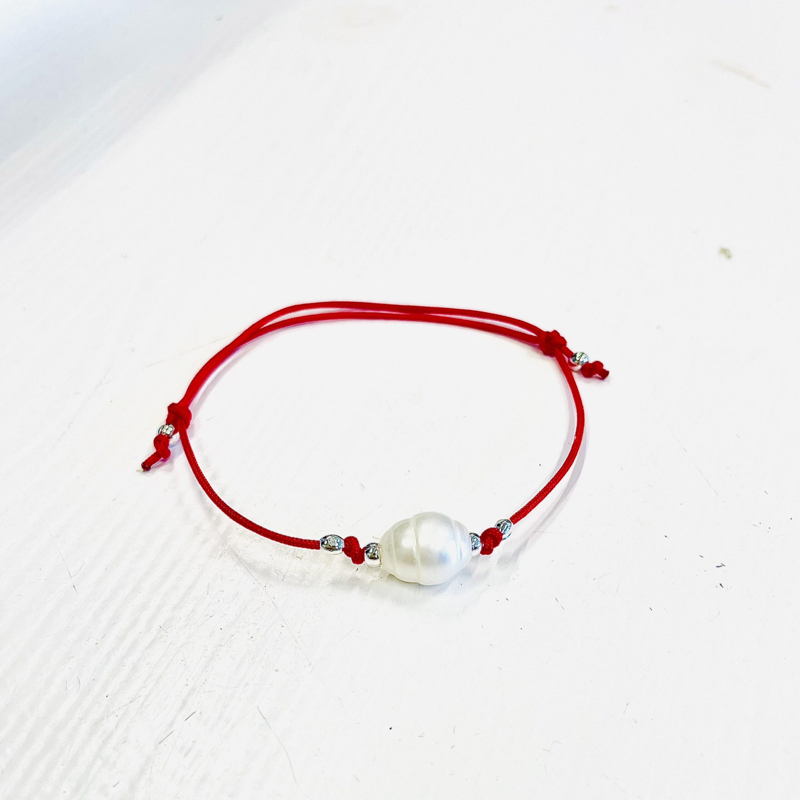 Bracelet with red ribbon and pearl 2 Bracelet with red ribbon