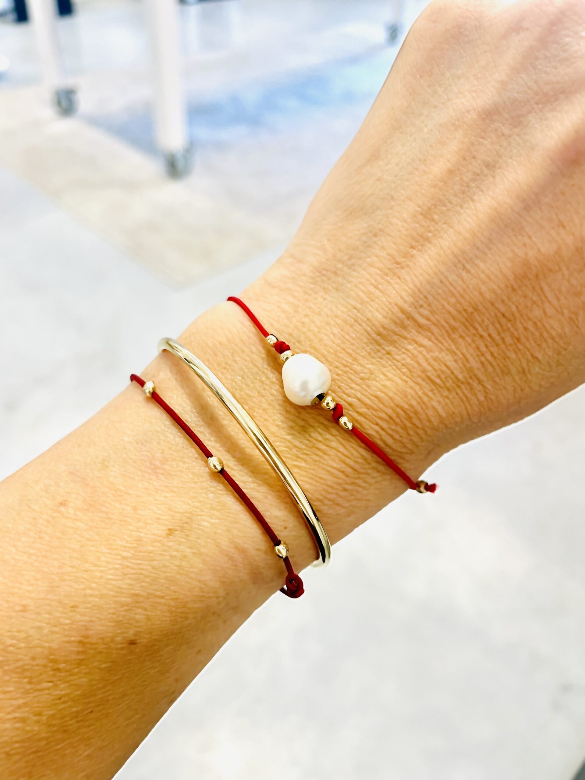 Bracelet with red ribbon and pearl 5 Bracelet with red ribbon and pearl - Image 5